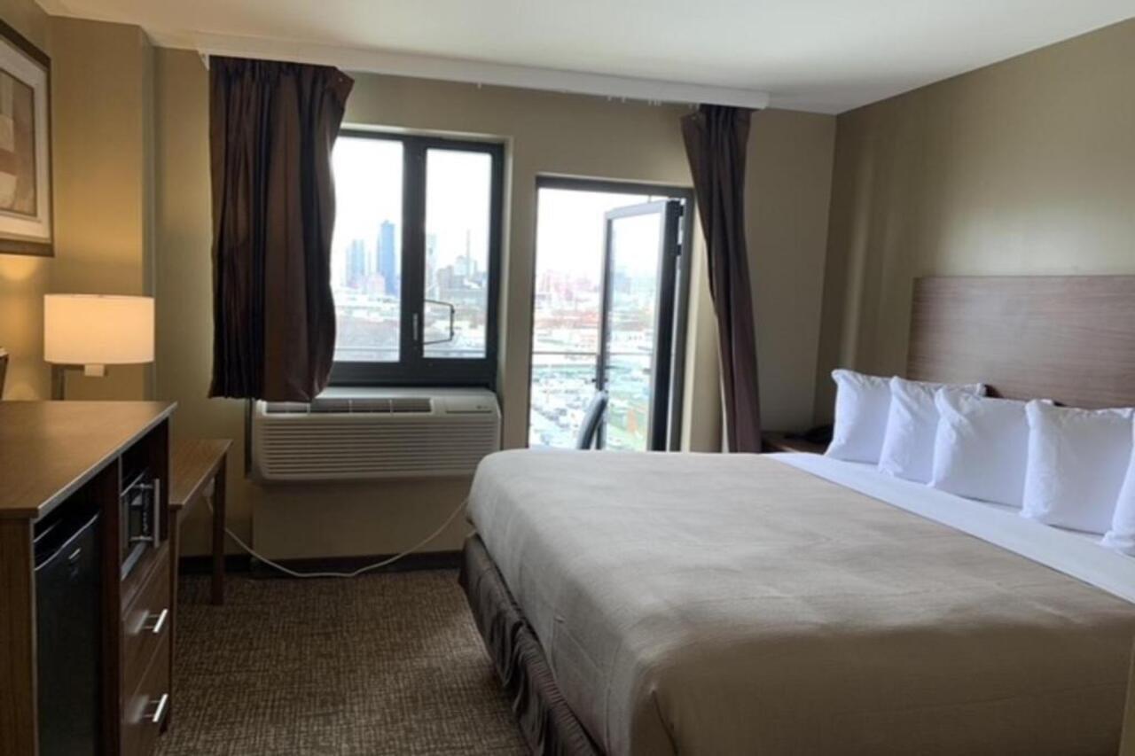 ניו יורק Astoria Delancy Inn & Suites מראה חיצוני תמונה