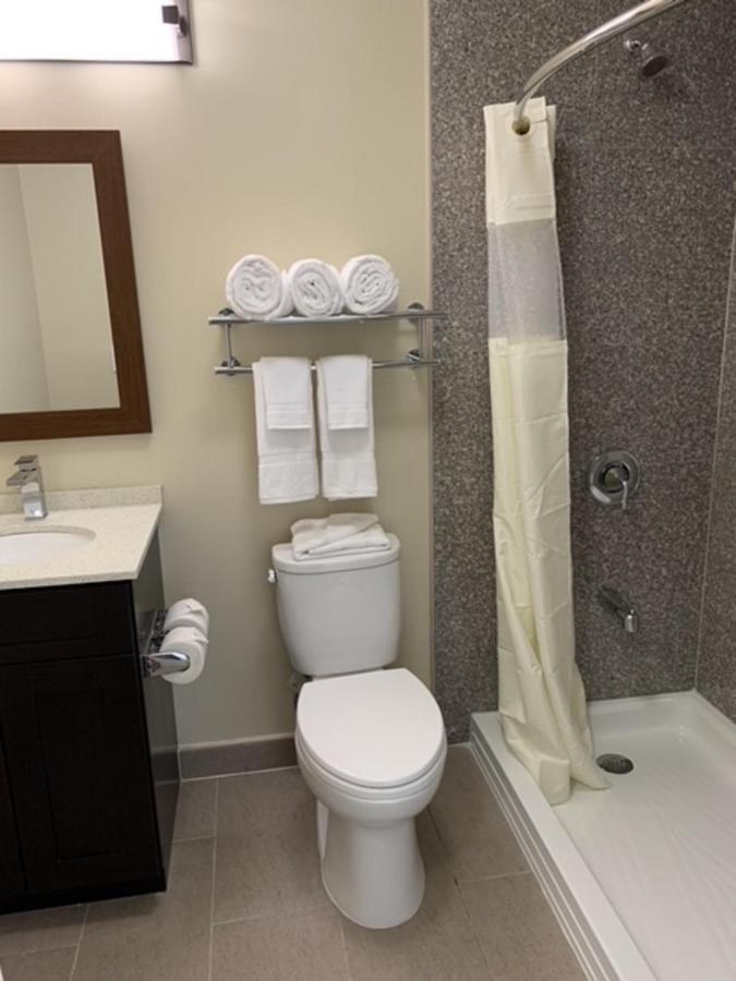 ניו יורק Astoria Delancy Inn & Suites מראה חיצוני תמונה